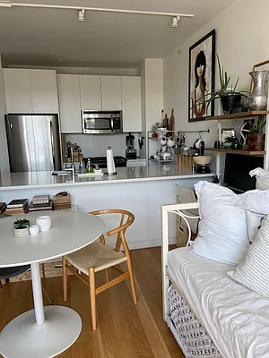 Rented by Corcoran | media 18