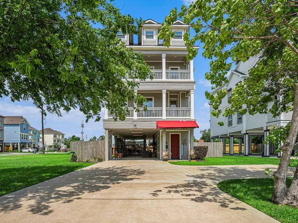 1333 N Meyer Ave, Seabrook, TX 77586