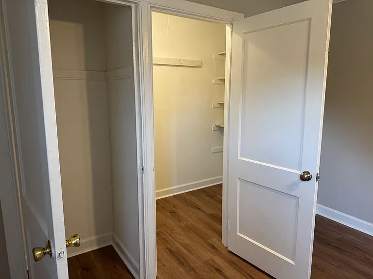 335 Hill Ave NW #B — Photo 11