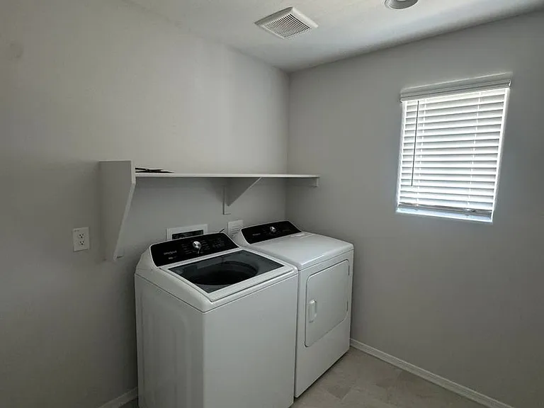 16510 W Whispering Wind Dr — Photo 10