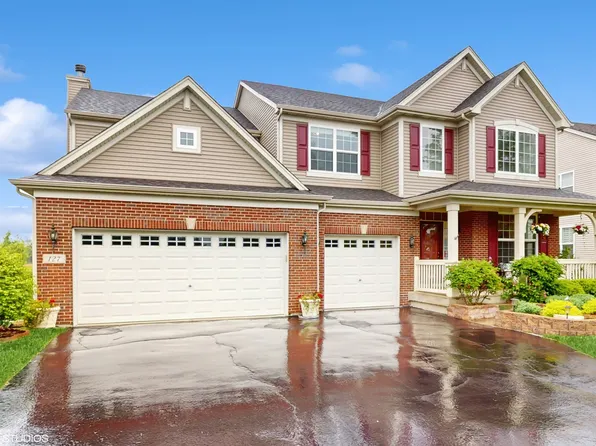 127 Charleston Ln, Gilberts, IL 60136