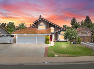 7250 Goldboro Ln, Riverside, CA 92506