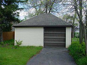5th image of 19 Dellwood Pl