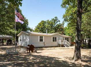 201 Lakeshore Dr, Seven Points, TX 75143
