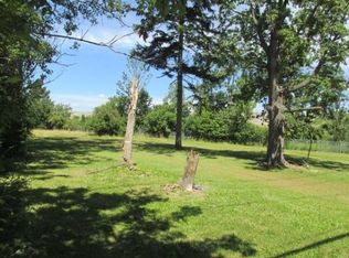 4958 Green Rd, Warrensville Heights, OH 44128
