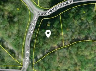 Russell Brothers Rd, Sharps chapel, TN 37866