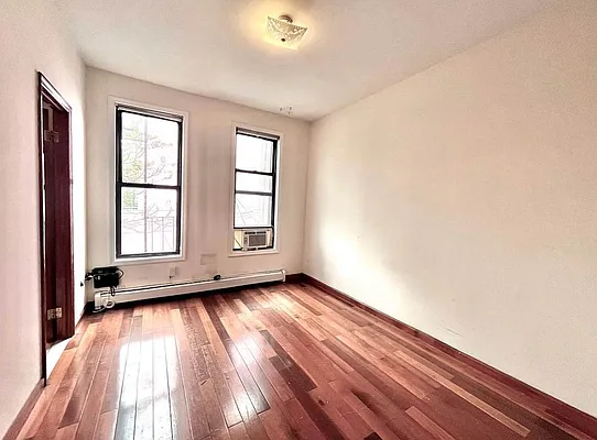 Rented by Oxford Property Group | media 2