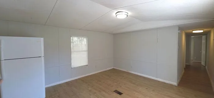 3 bed, 2.0 bath, $999 — Photo 2