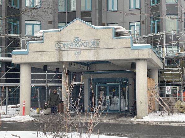 1025 Grenon Ave #901, Ottawa, ON K2B 8S5