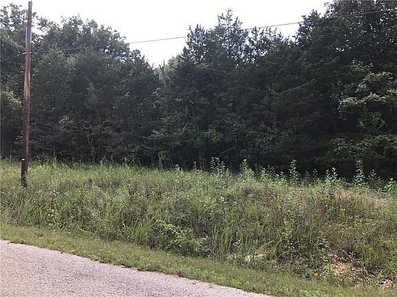 2nd image of Thunderbird Dr
