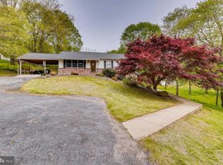 147 Hoods Mill Rd, Woodbine, MD 21797