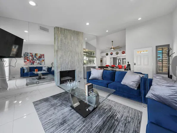 149 E Desert Falls Dr, Palm Desert, CA 92211