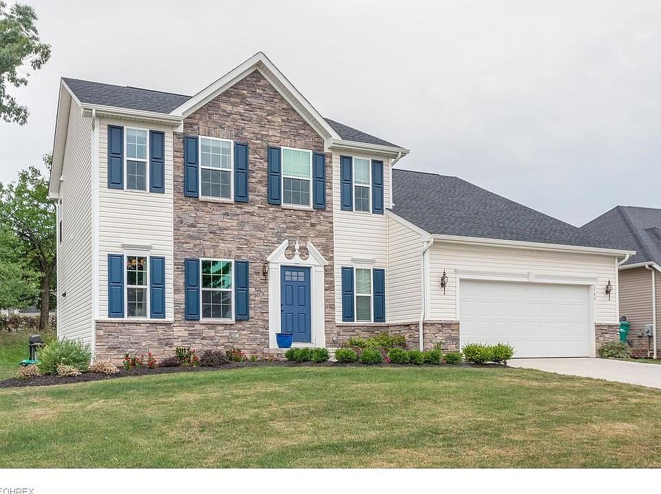 1st image of 5740 W Longridge Dr