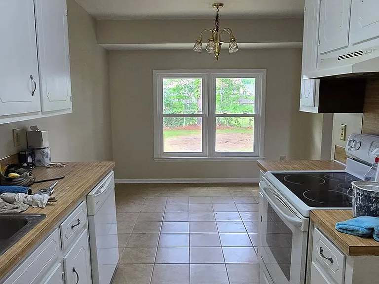 112 Totem Ct — Photo 6