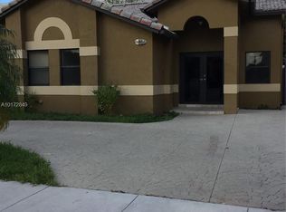 13949 SW 8th Ter, Miami, FL 33184