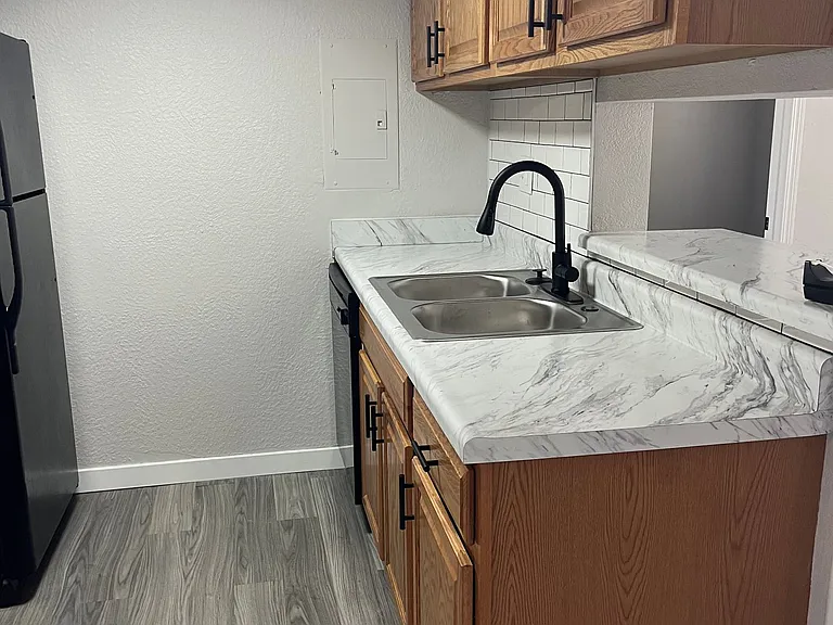 The Port Apartments — Photo 34