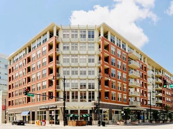 1001 W Madison St, Chicago, IL