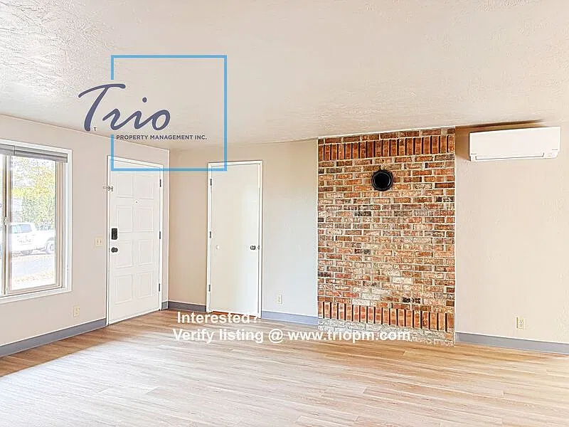 2 bed, 1.0 bath, $1,895 — Photo 3
