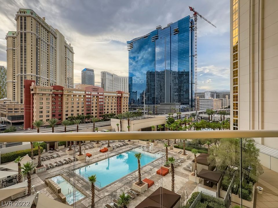 Mgm Grand Apartments