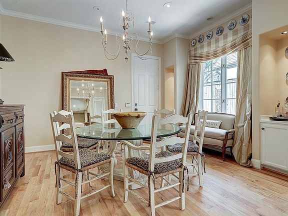 5th image of 2205 Dunraven Ln