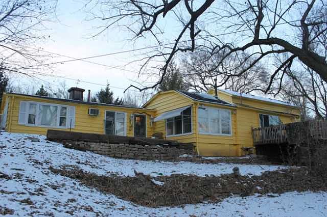 2nd image of 4204 Commerce Dr