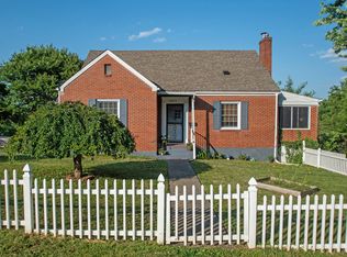 5337 Thornrose Rd, Roanoke, VA 24012