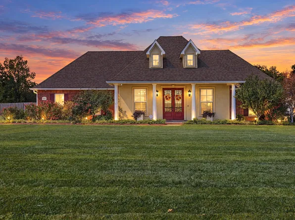 2491 Caplis Sligo Rd, Bossier City, LA 71112