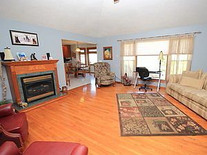 3rd image of 8317 N Rockton Ave