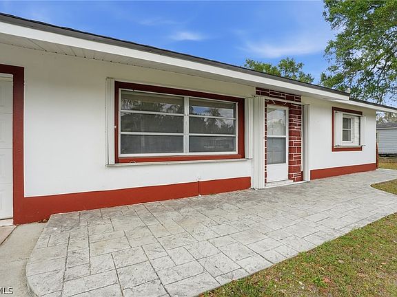 5th image of 2180 Cook Ln