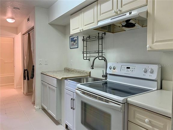 3rd image of 22302 Vick St #120