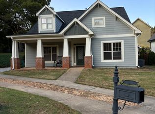 16 Plum Blossom Ln, Hampton, GA 30228