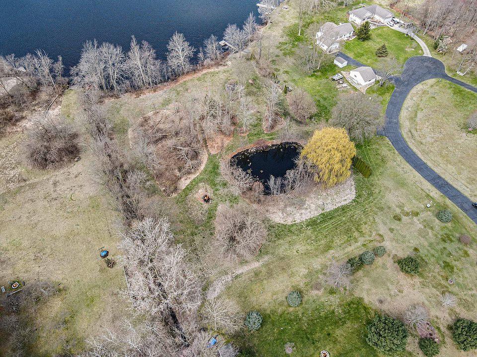 1st image of Merriman Lake Dr