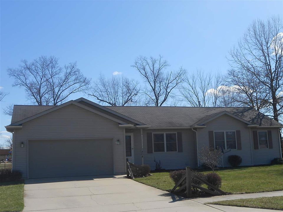 1st image of 404 Turnberry Ave