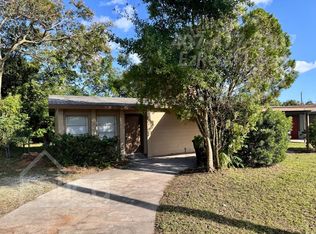 7511 Mandarin Dr, Orlando, FL 32819