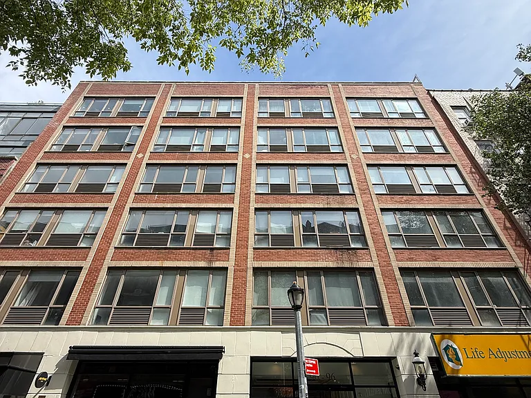 90 Clinton St #2D — Photo 9