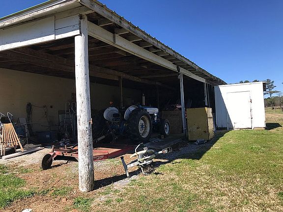 Back of 3 car shop