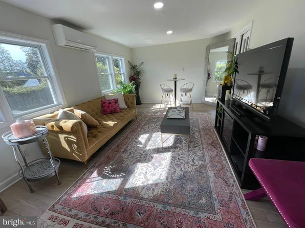 304 Anderson Ave, Rockville, MD 20850