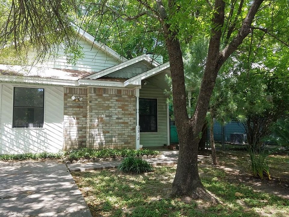 1st image of 1312 Dominique Dr
