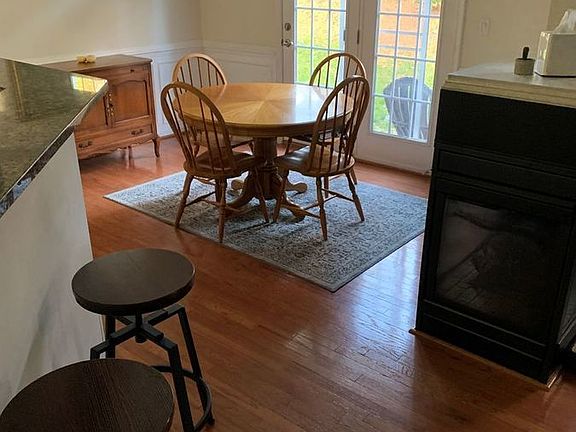4th image of 6775 Hampton Bay Ln #293