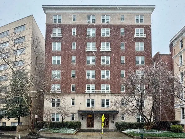 1954 Columbia Rd NW APT 105, Washington, DC 20009