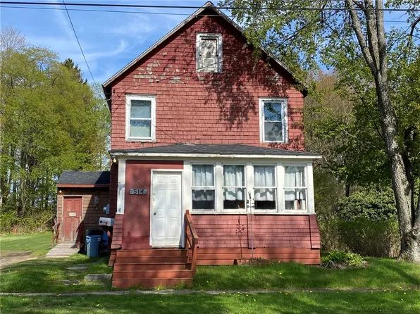 514 Park Ave, Kane, PA 16735