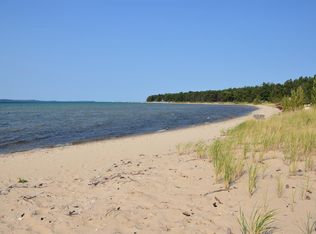 9281 Shaw Rd, Williamsburg, MI 49690