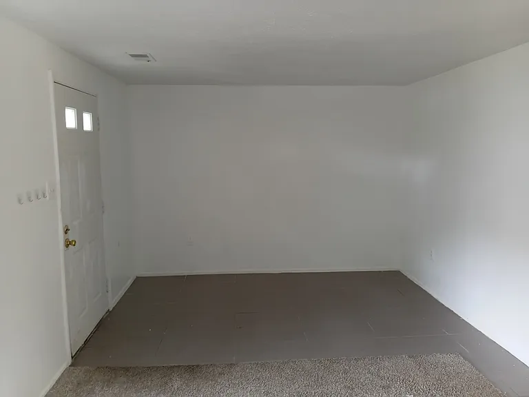 7333 Branchwood Ter — Photo 4