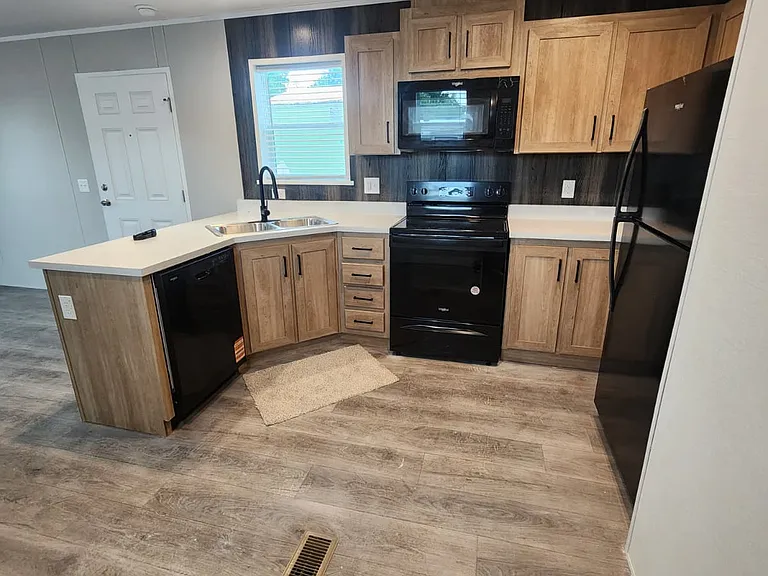 Tee Kay Mobile Manor — Photo 7