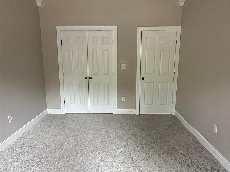 5744 Colony Ln — Photo 6
