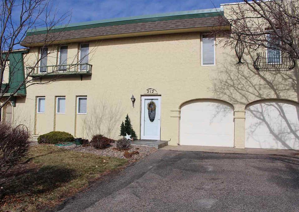 1st image of 212 Castillian Blvd