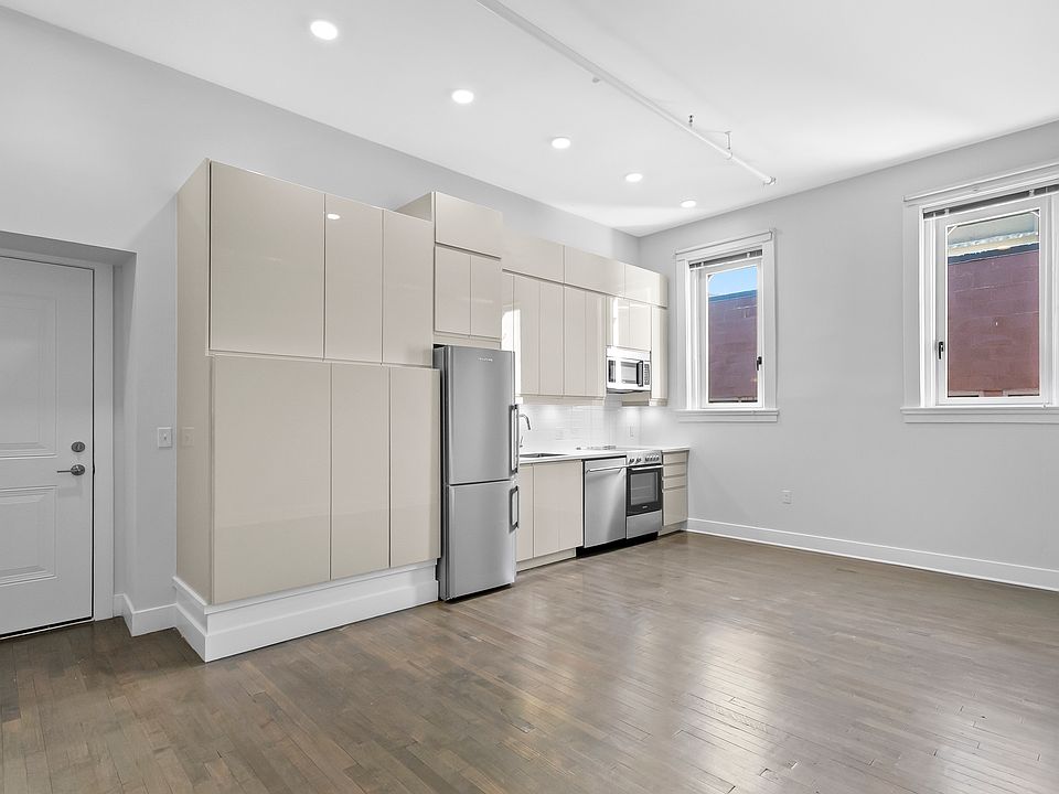 1st image of 132 Temple St Unit 202