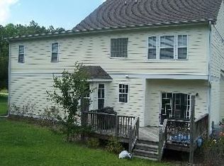 6305 Burnside Pl, Fayetteville, NC 28311