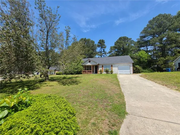 2835 Sapphire St, College Park, GA 30349