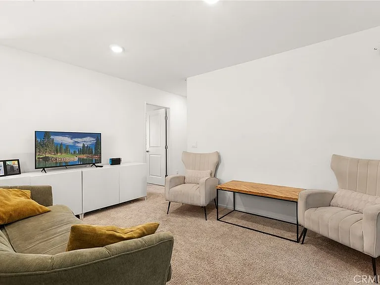 30851 Le Baron Ct — Photo 16